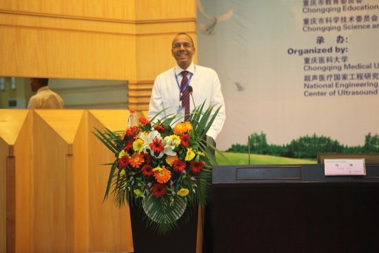 第六屆超聲無創(chuàng)治療“大家”暑期論壇在重慶醫(yī)科大學(xué)舉辦