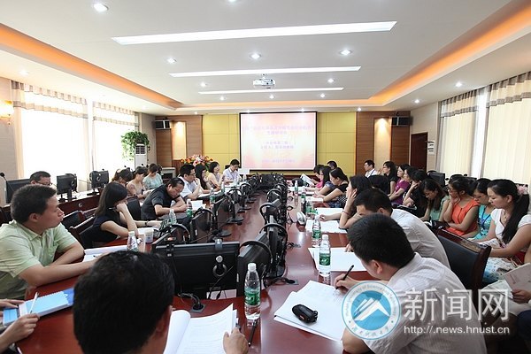 2012年全國“新世紀(jì)英語文學(xué)研究現(xiàn)狀和趨勢(shì)”專題研討會(huì)在湖南科技大學(xué)舉行