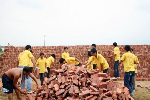 【豐湖黨旗紅】電子系學生到博羅進行電子知識、志愿維修服務下鄉