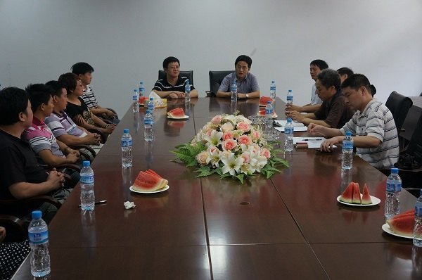 省教育廳“農(nóng)村教師素質(zhì)提高工程”協(xié)調(diào)辦 來(lái)校召開座談會(huì)