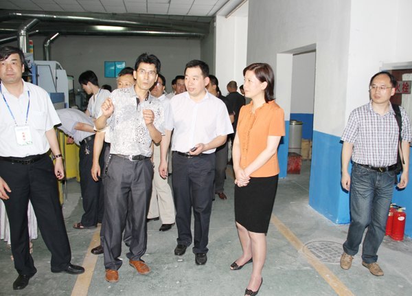 在皖高校深化拓展“大別山道路”暨服務老區加快發展推進會在六安市隆重召開