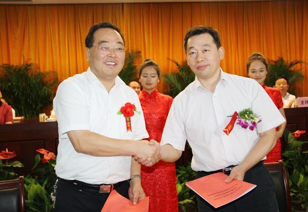 在皖高校深化拓展“大別山道路”暨服務老區加快發展推進會在六安市隆重召開