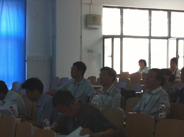 云南師范大學商學院教師參加北方投資集團第四屆優秀青年教師評選表彰會載譽歸來