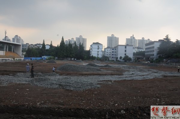 體驗南藝校園“蝶變”之美——暑期基建工地見聞