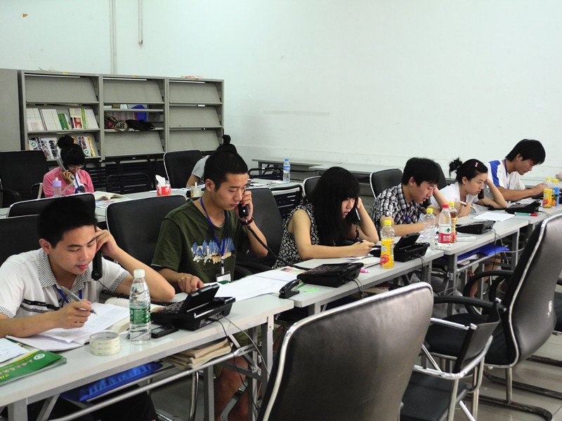 胡翔勇副校長視察三峽大學科技學院2012年招生錄取工作