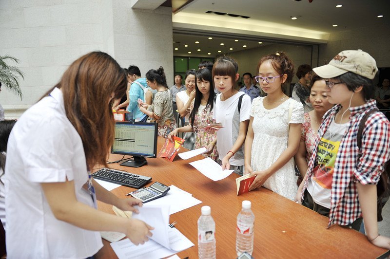 長春建筑學院喜迎2012級省內新生