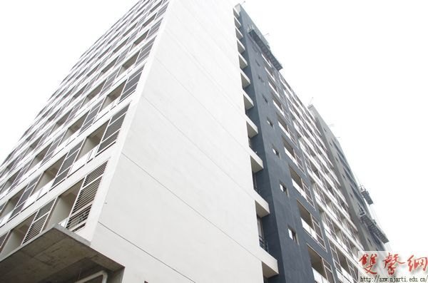 【圖片新聞】“脫胎換骨”中的南藝校園