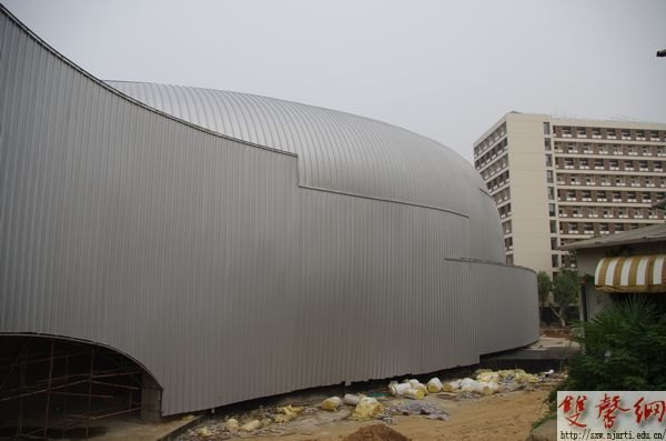 【圖片新聞】“脫胎換骨”中的南藝校園