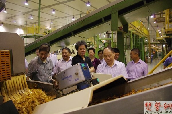 校黨委中心組在徐州召開暑期學習會