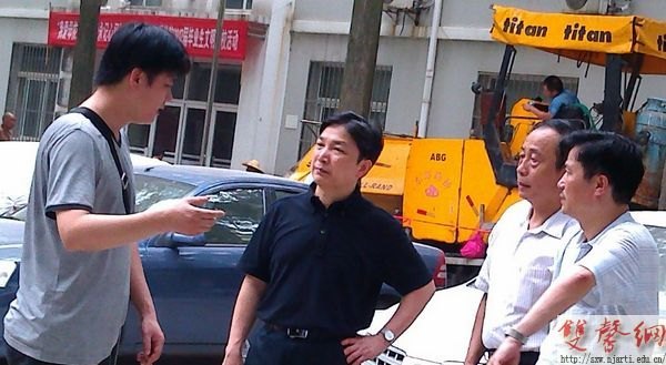 副院長(zhǎng)張策華檢查暑期校園基建和安全保衛(wèi)工作