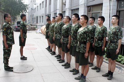 國防生提前返校備戰(zhàn)校慶