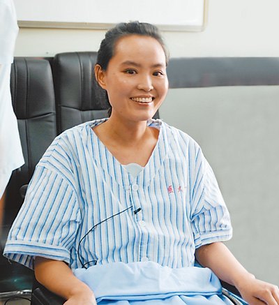 人民日報:教師的楷模 記黑龍江佳木斯第十九中學教師張麗莉