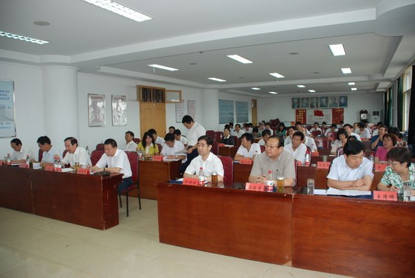 辛丕宏在暑期領(lǐng)導(dǎo)干部研討班上強(qiáng)調(diào)加強(qiáng)思想作風(fēng)建設(shè)深化教育教學(xué)改革