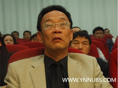 云南師范大學商學院召開2012級新生家長代表座談會