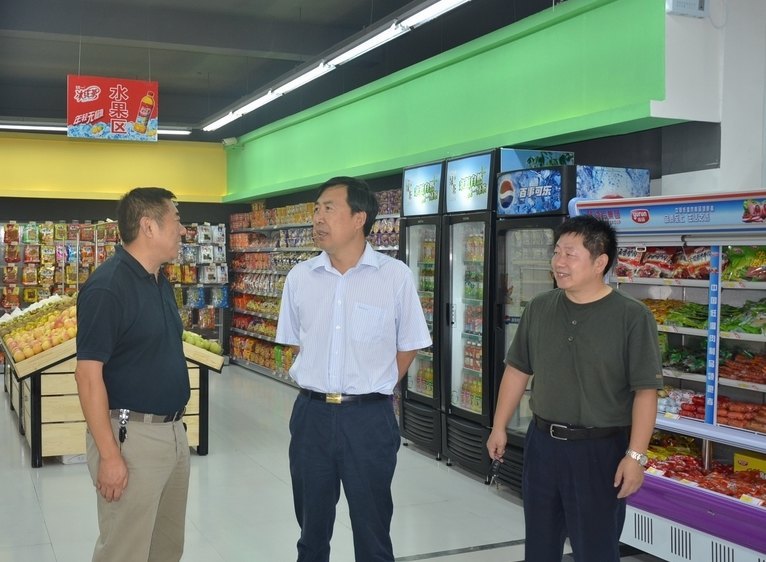 院長陳建國視察學梓生活家園運營情況