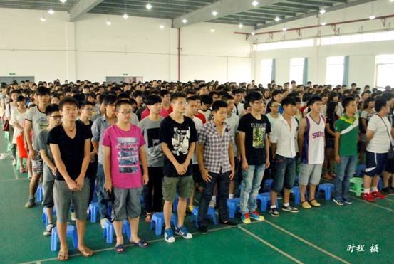 藝術設計學院對新生進行入學教育