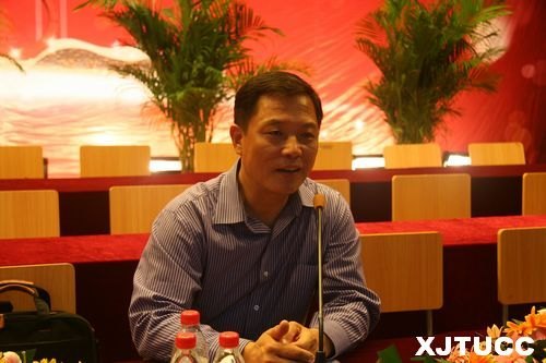 西安交大城市學院舉辦2012級新生入學教育系列報告會