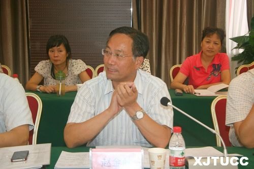 西安交通大學(xué)城市學(xué)院2012年暑期工作研討會(huì)圓滿落幕