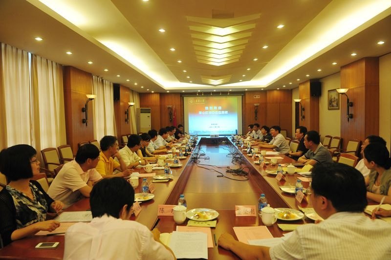 徐明稚校長會見蕭山區領導一行 深入洽談校區合作事宜