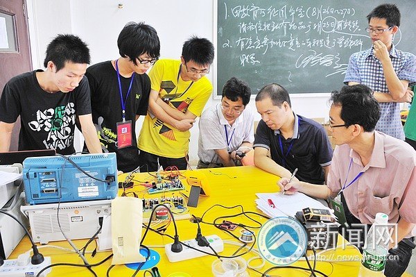 湖南省首屆大學生電子設計競賽(TI杯)在湖南科技大學舉行