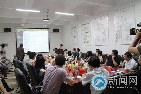 25家國(guó)家、省級(jí)媒體聚焦湖南科技大學(xué)“兩型社會(huì)”建設(shè)