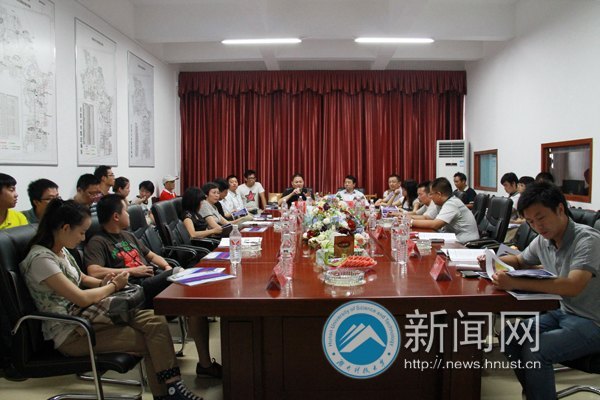 25家國(guó)家、省級(jí)媒體聚焦湖南科技大學(xué)“兩型社會(huì)”建設(shè)