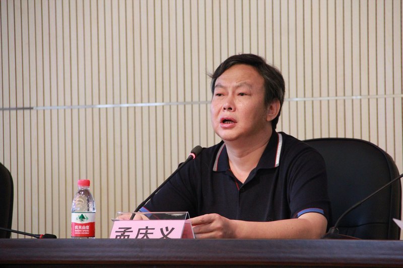 解讀黨委(擴大)會精神  全面投入新學期工作