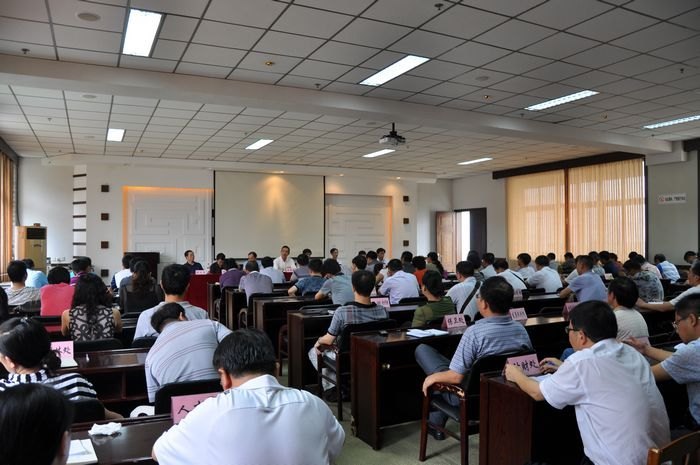 W(xu)У_2012＾_W(xu)ЌӸɲh