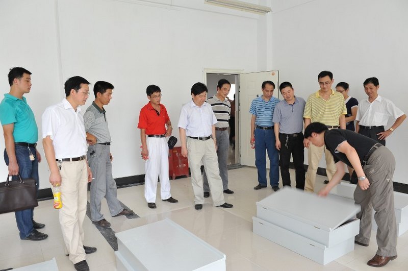 劉德富校長對開學前各項準備工作再檢查