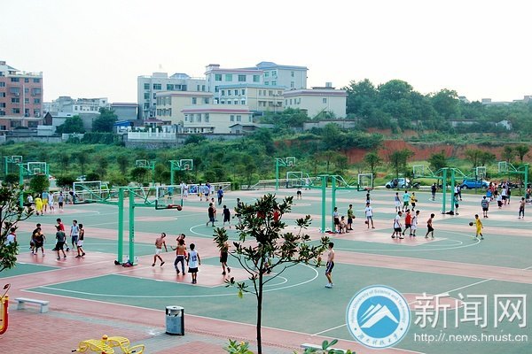 眾生皆為開學忙