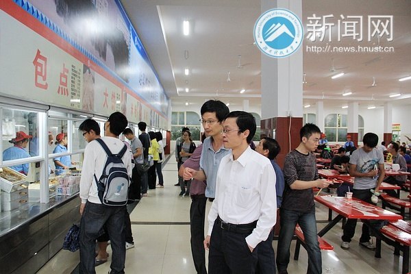 朝雨揚帆新學(xué)期  秋日共赴五個一