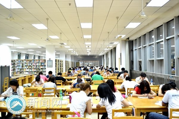 朝雨揚帆新學(xué)期  秋日共赴五個一