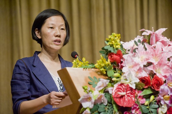 煙臺大學2012級碩士研究生開學典禮隆重舉行