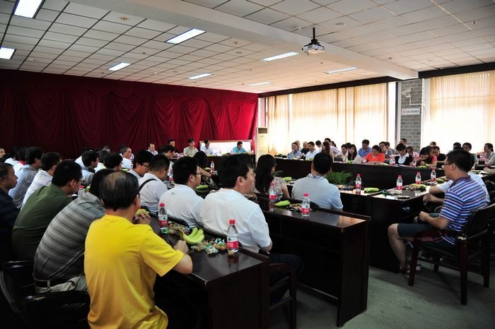 提升教育教學質量  促進學校內涵發展——重慶三峽學院召開第28個教師節座談會