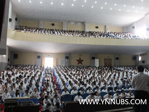 2012級新生入學教育系列講座于日前開講