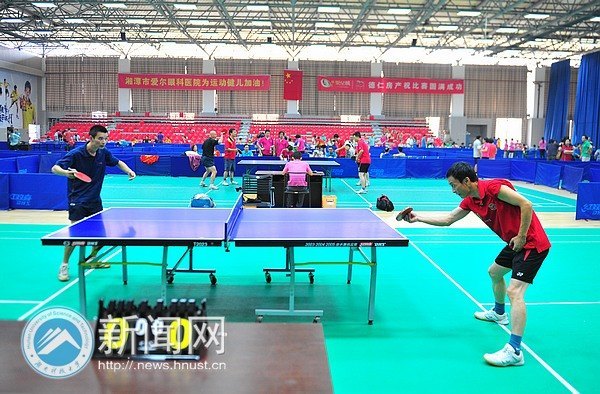 湖南科技大學教師運動員代表隊在湘潭市第十一屆運動會乒乓球賽上獲佳績