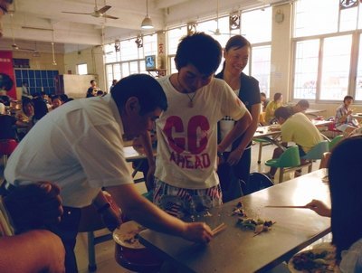 高文兵書(shū)記檢查后勤迎新準(zhǔn)備工作