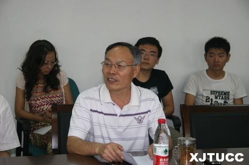 西安交通大學城市學院召開慶祝教師節暨歡迎新教工師生座談會