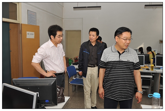 孫建中院長看望全國大學生數學建模競賽學生