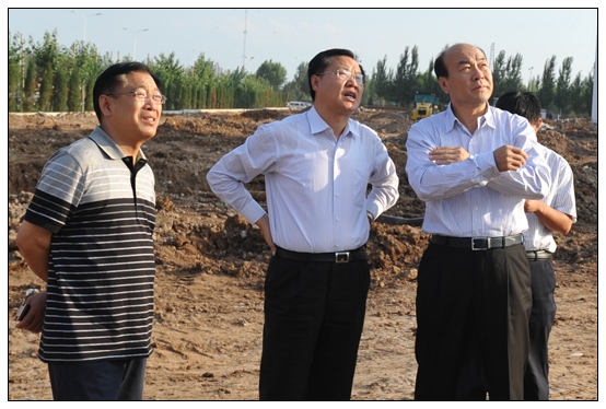 教育廳副廳長(zhǎng)王李金來晉中學(xué)院新校區(qū)視察工作