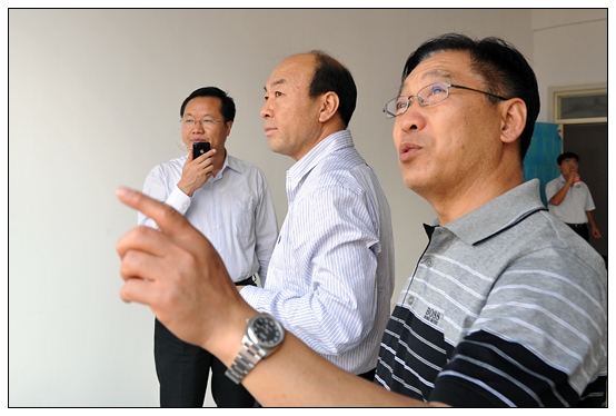 教育廳副廳長(zhǎng)王李金來晉中學(xué)院新校區(qū)視察工作