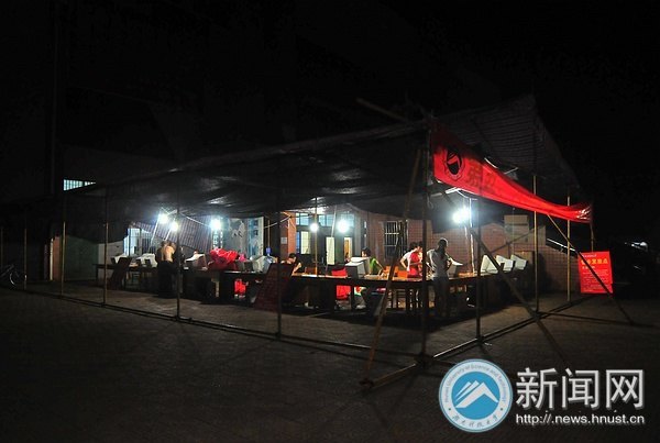 披星戴月 晝夜守候