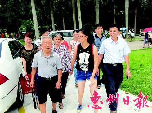 【惠州學(xué)院】學(xué)校設(shè)綠色通道貧困生順利入學(xué)