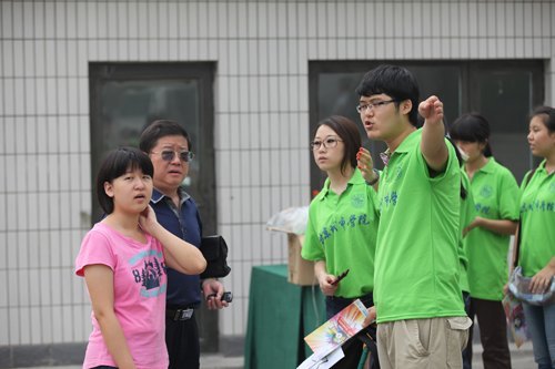 北京城市學(xué)院2012級新生報到注冊工作圓滿完成