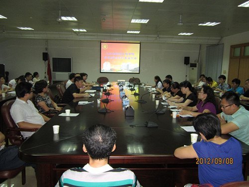 化工與環境工程學院召開“卓越班”教學改革座談會