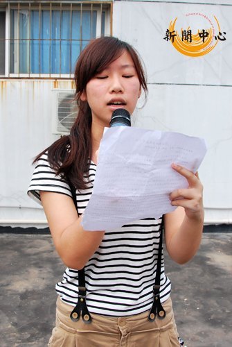 【組圖】江漢大學(xué)文理學(xué)院2012級新生開學(xué)典禮暨軍訓(xùn)開營式隆重舉行