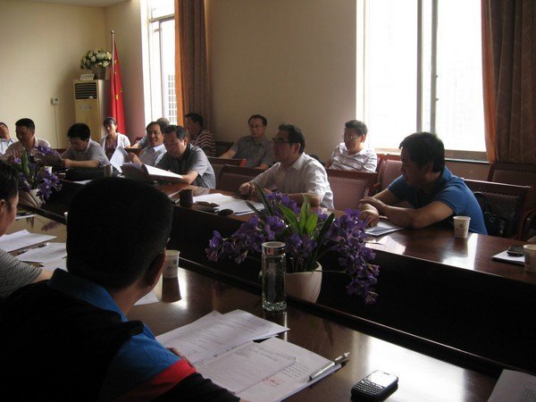 學校召開校慶指揮部成立大會