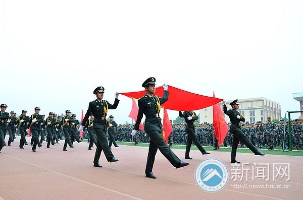 2012級新生開學典禮暨軍訓動員大會隆重舉行
