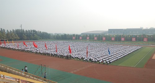 山東建筑大學隆重舉行2012級新生開學典禮
