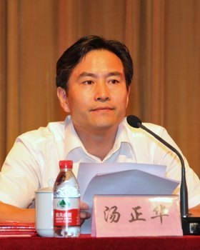 春華秋實喜擷碩果 錘煉師德再譜華章 常州工學院隆重舉行2012年教師節慶祝表彰大會